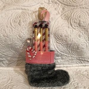 Beauty concerts eyeshadow brush trio, new